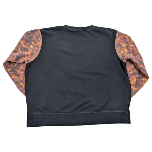 NIKE Center Swoosh Crew Neck sweatshirt Size M Black Fire Print Sleeve *READ - Picture 3 of 8
